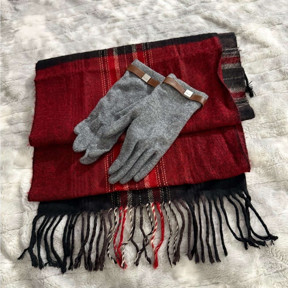 Stylish Gray and Brown women’s Gloves